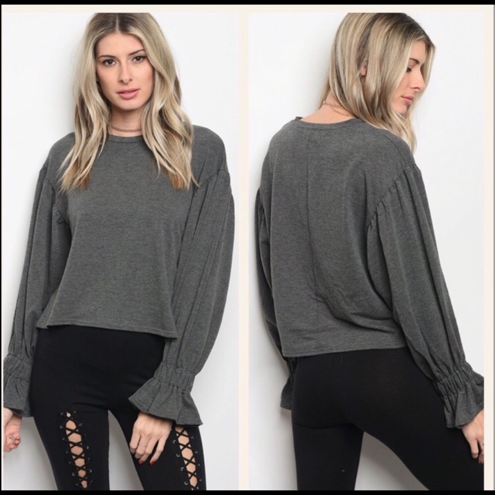 New Just in Cute Gray long sleeve top bell wrist